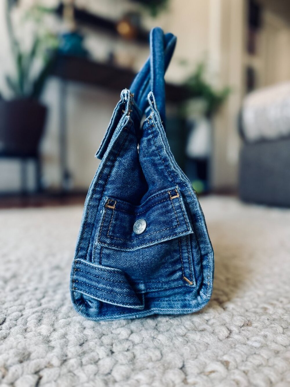 NWT Gap Denim Five Pocket Tote | Small in Light Wash - Picture 5 of 7